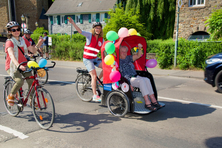 CO6 4782insta 768x513